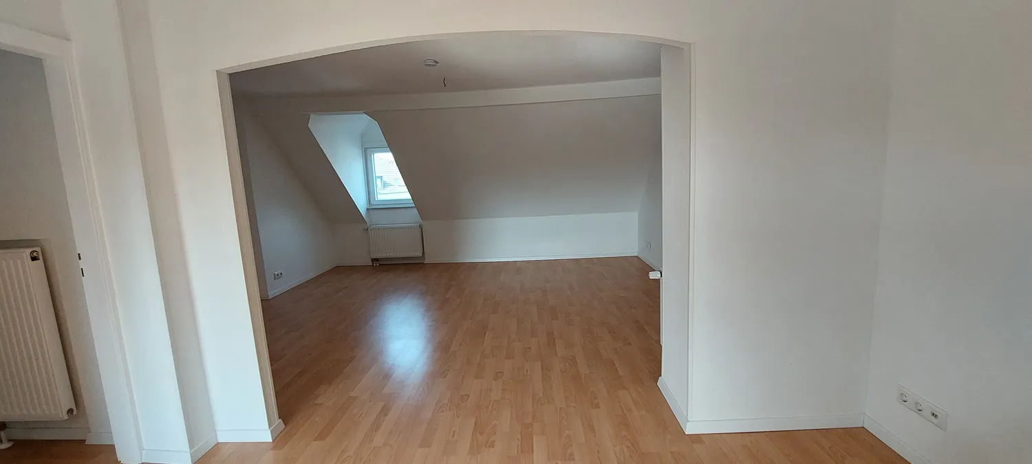 2 Zimmer Wohnung mit 60 m² in Aachen – Bild 3