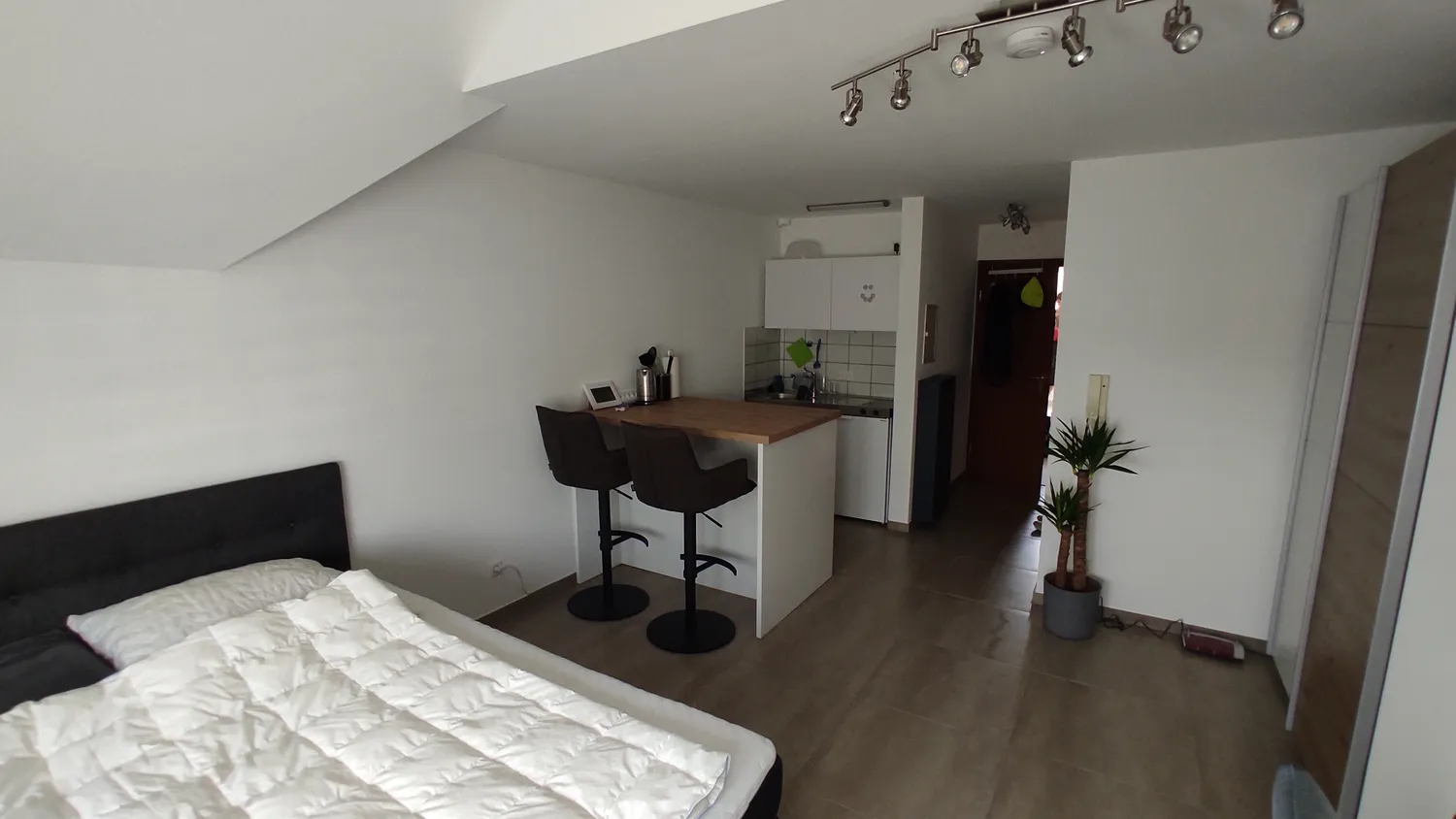 1 Zimmer Wohnung mit 25 m² in Nürtingen – Bild 2