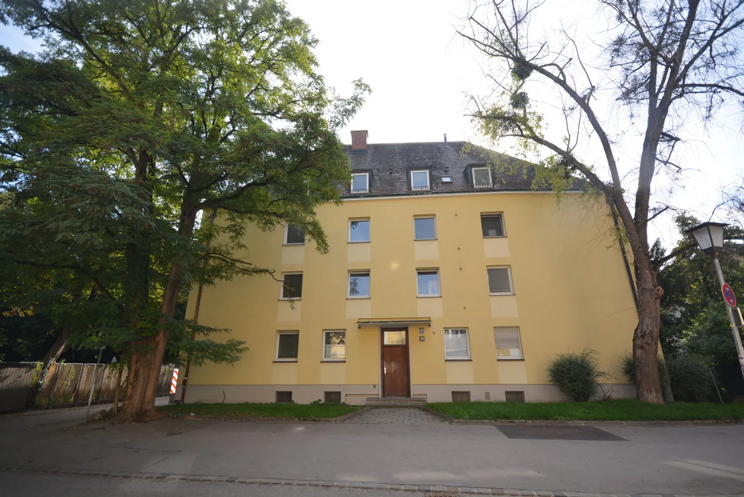 2 room apartment with 67 m² in Munich – Photo 1