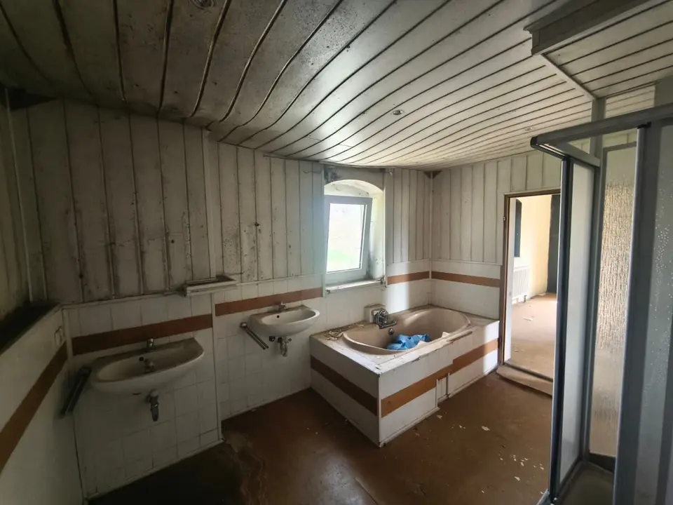 10 Zimmer Haus mit 200 m² in Hof – Bild 5