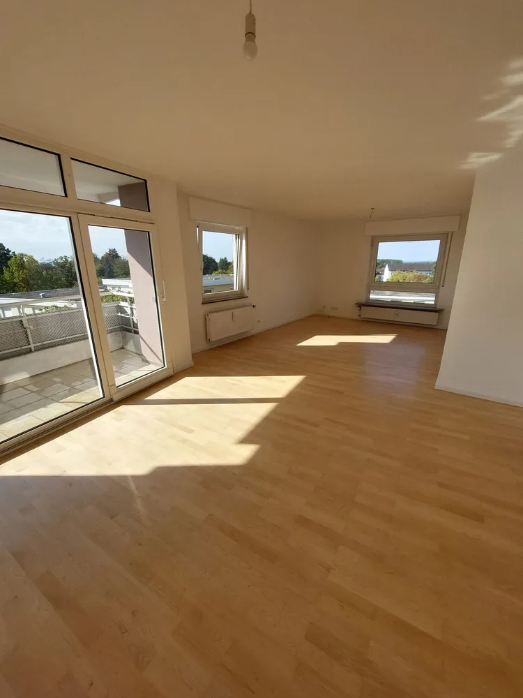 4 Zimmer Wohnung mit 103 m² in Böblingen – Bild 1