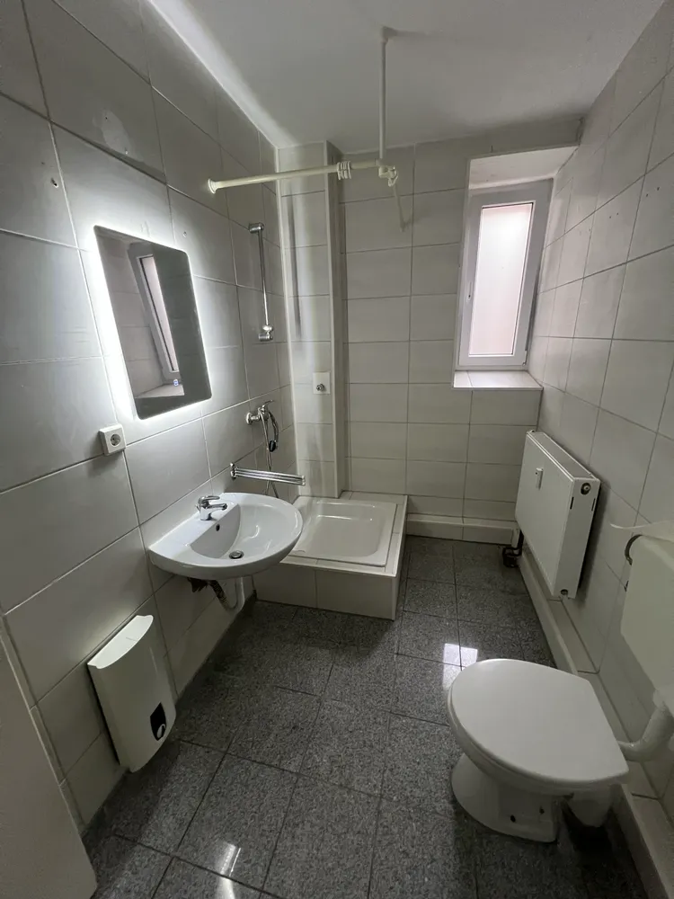 1 room apartment with 55 m² in Cologne – Photo 3