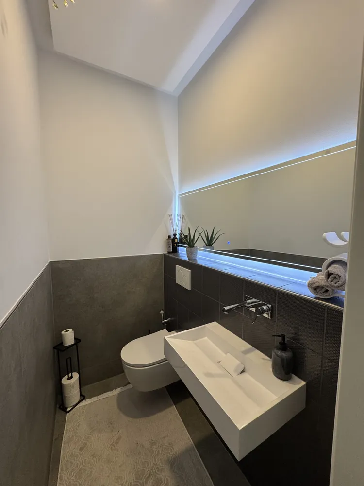 6 Zimmer Wohnung mit 210 m² in Krefeld – Bild 5