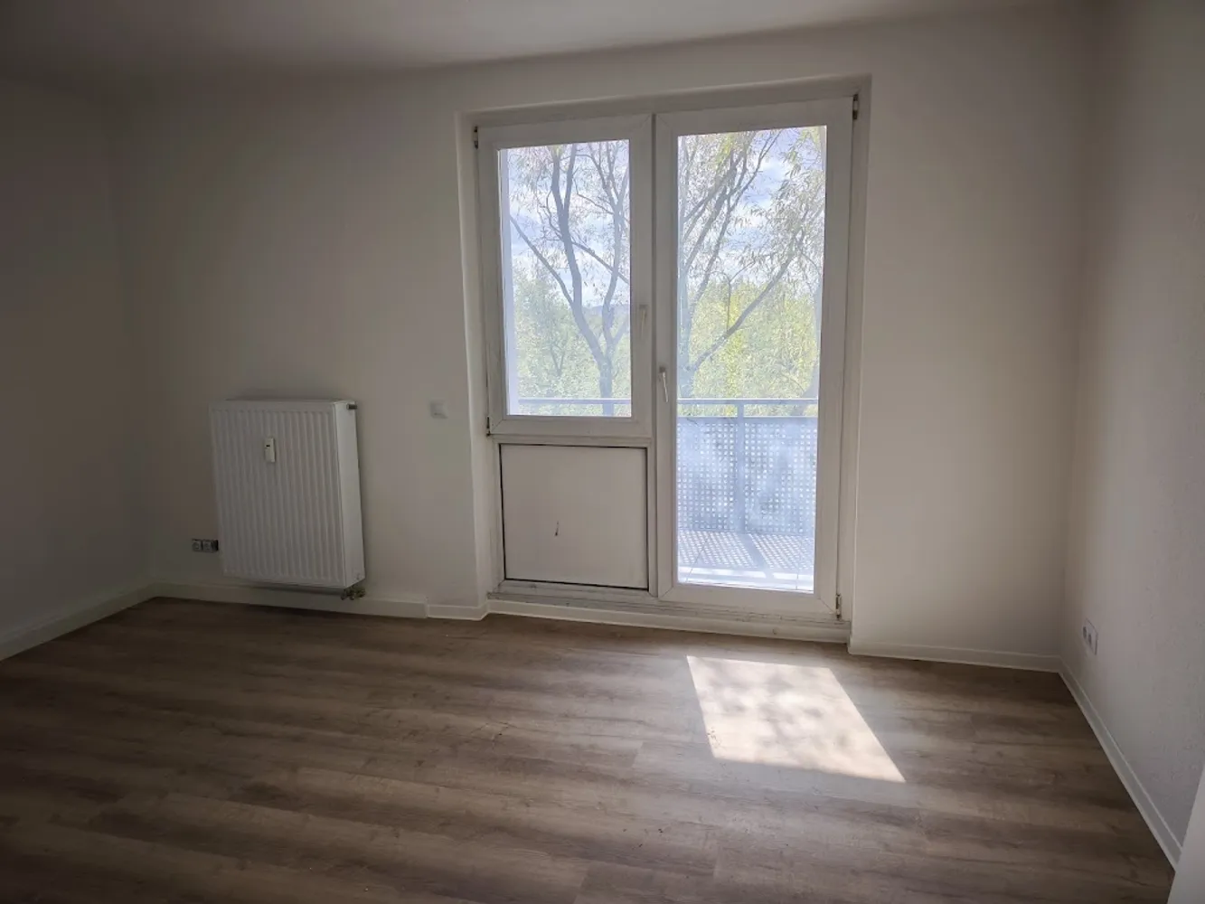 5 Zimmer Wohnung mit 119 m² in Merseburg – Bild 3