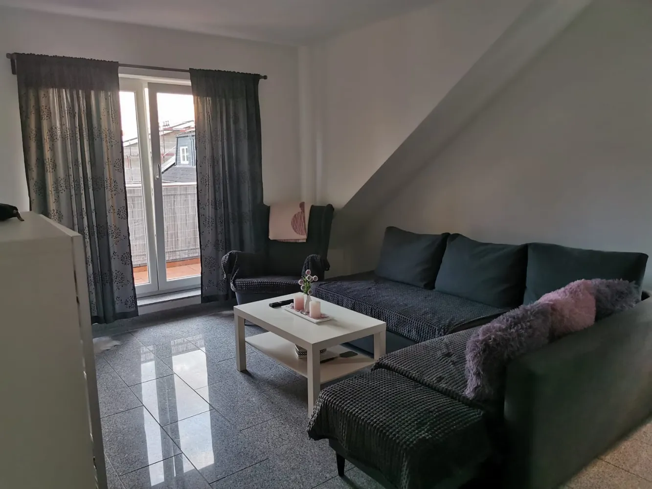 2 room apartment with 72 m² in Cologne – Photo 2