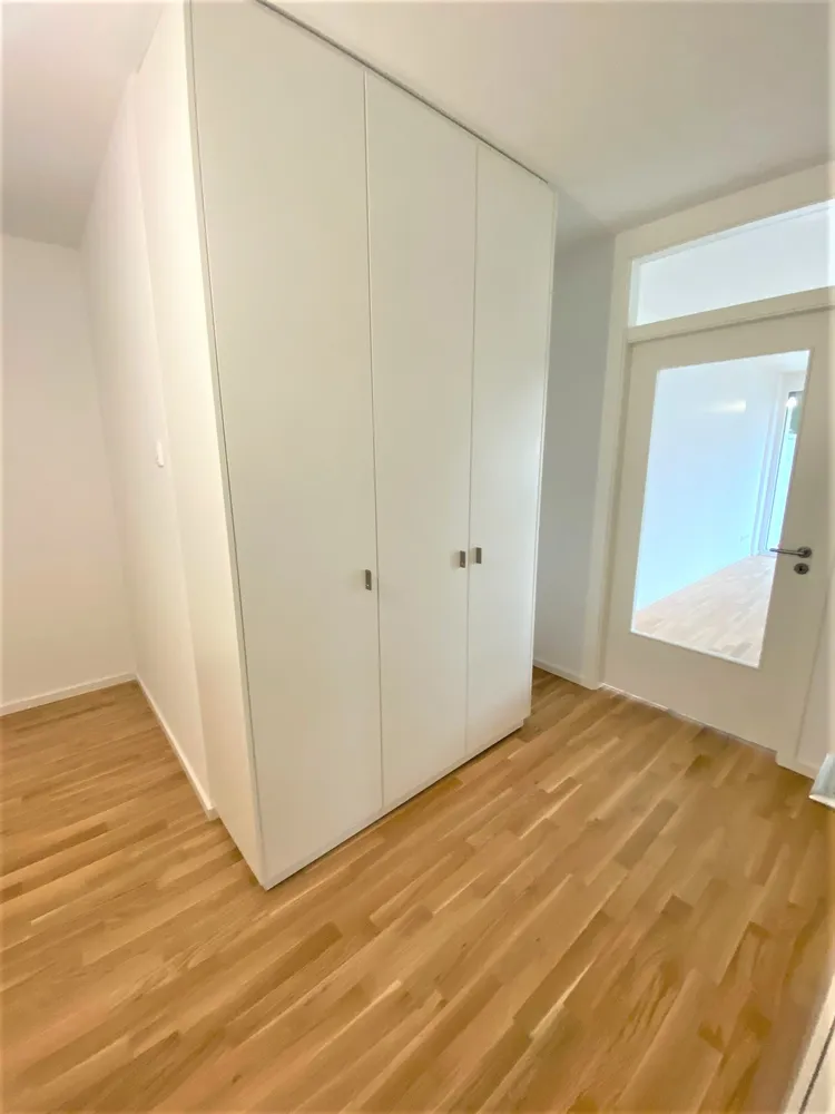 2 Zimmer Wohnung mit 71 m² in Berlin – Bild 4