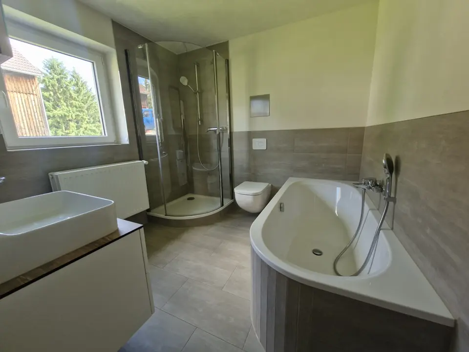 4 Zimmer Haus mit 100 m² in Zwickau – Bild 4