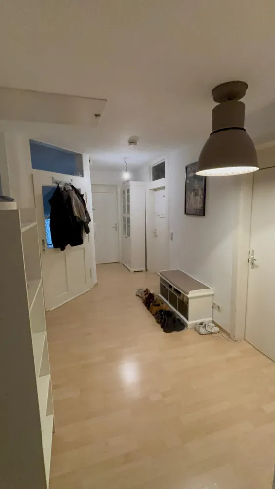 WG-Zimmer mit 19 m² in Stuttgart – Bild 2