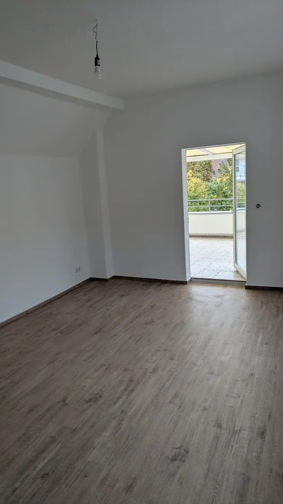 3 Zimmer Wohnung mit 105 m² in Hameln – Bild 1