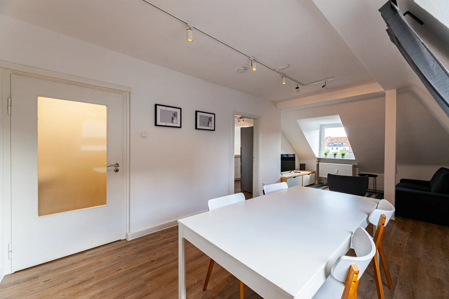 2 Zimmer Wohnung mit 53 m² in Düsseldorf – Bild 9