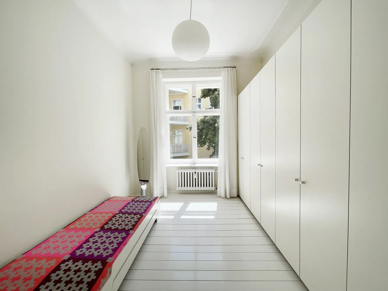 6 room apartment with 212 m² in Berlin – Photo 12