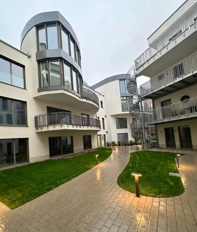 4 Zimmer Wohnung mit 166 m² in Nürnberg – Bild 3