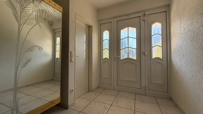 8 Zimmer Haus mit 240 m² in Hattingen – Bild 3