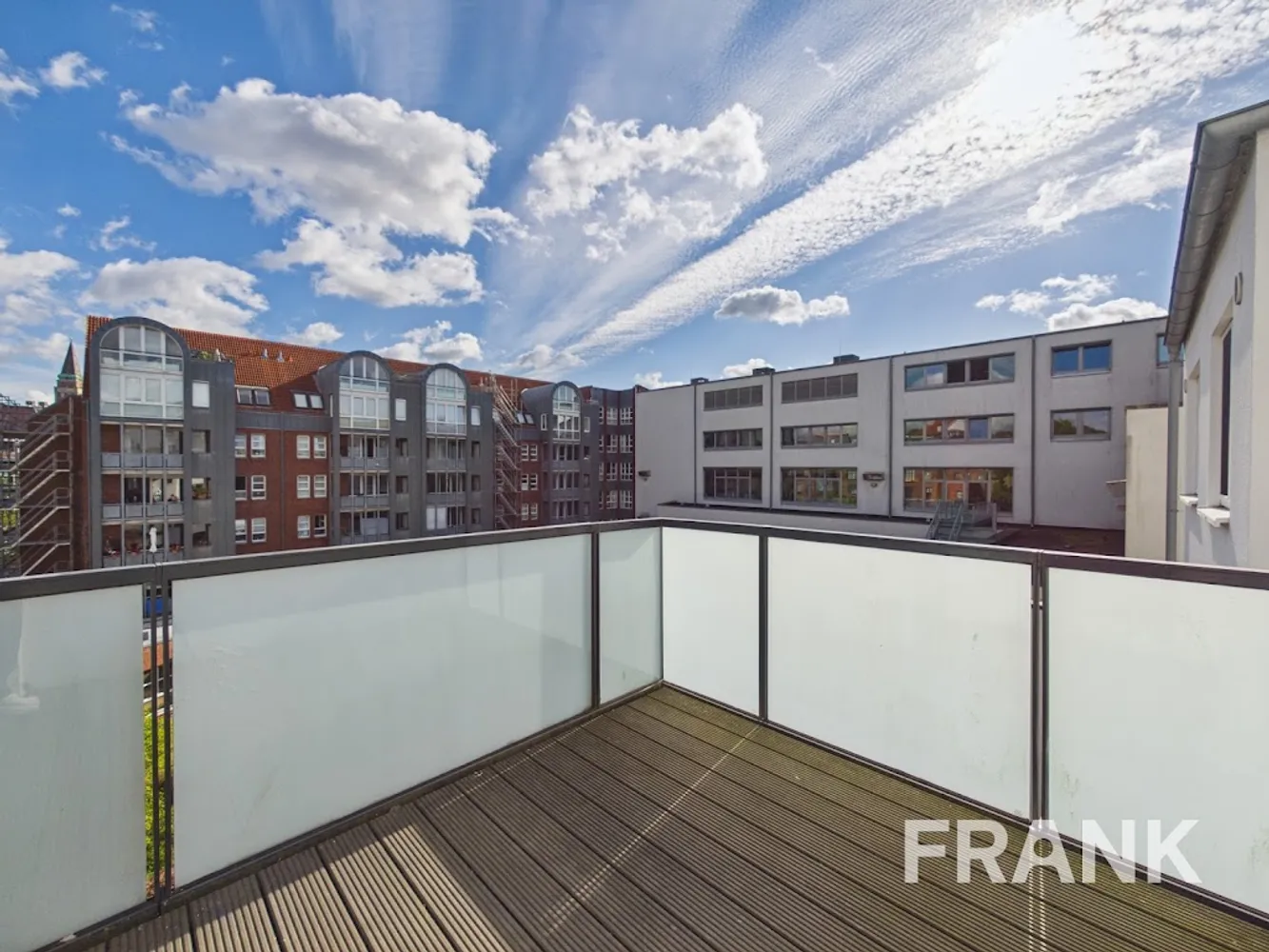 4 Zimmer Wohnung mit 142 m² in Kiel – Bild 3