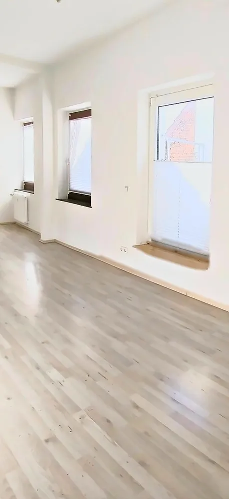 3 Zimmer Wohnung mit 94 m² in Solingen – Bild 2