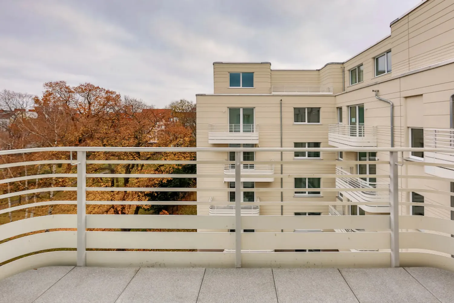 Shared room with 9 m² in Berlin – Photo 1