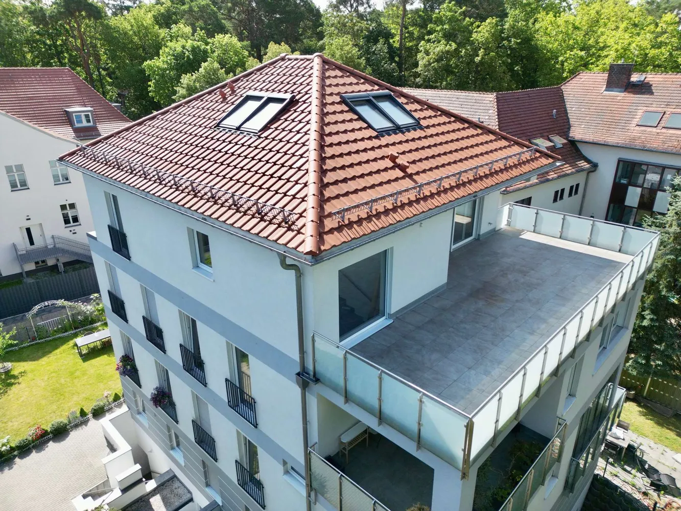 4 Zimmer Wohnung mit 195 m² in Berlin – Bild 12