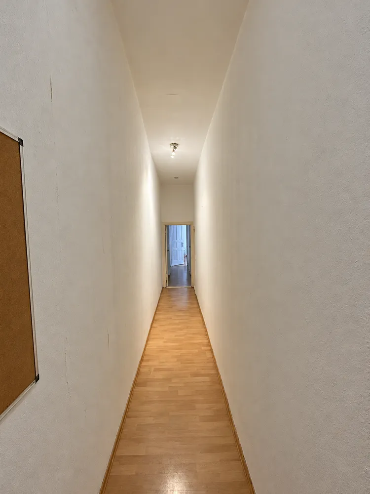 2 room apartment with 70 m² in Berlin – Photo 3