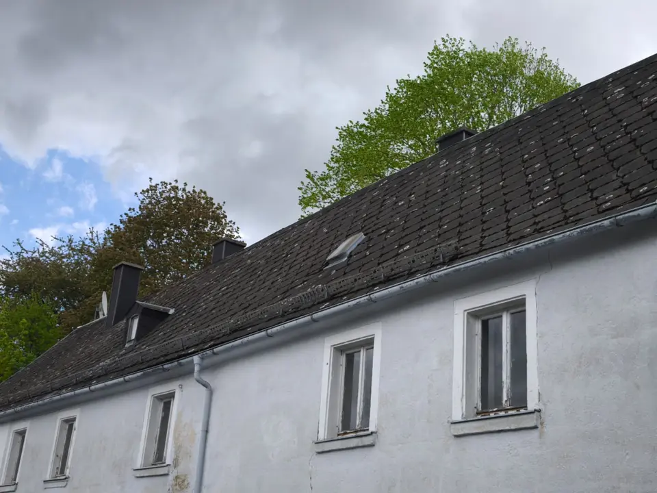 14 Zimmer Haus mit 260 m² in Hof – Bild 2