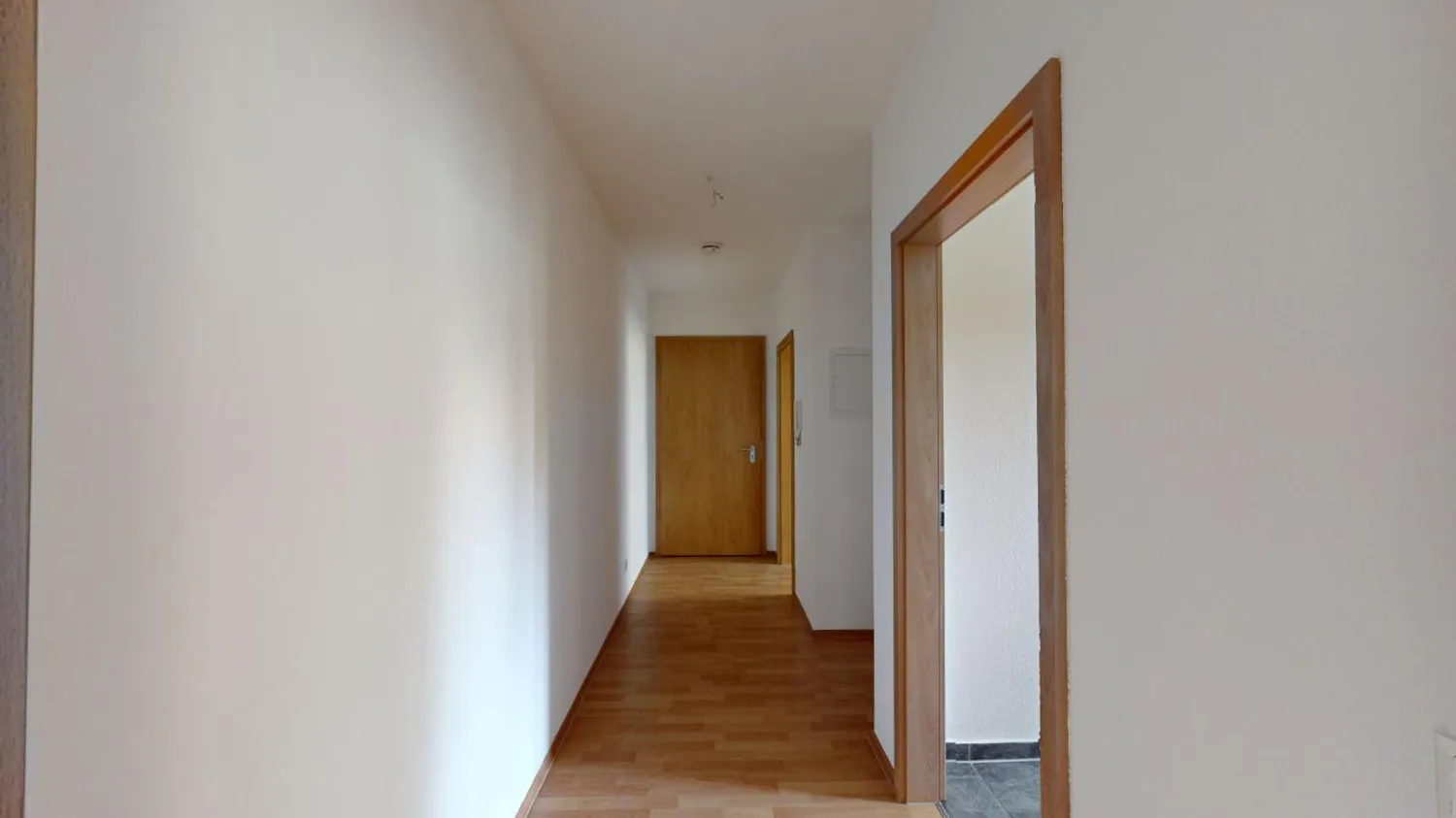 2 Zimmer Wohnung mit 67 m² in Halle (Saale) – Bild 7