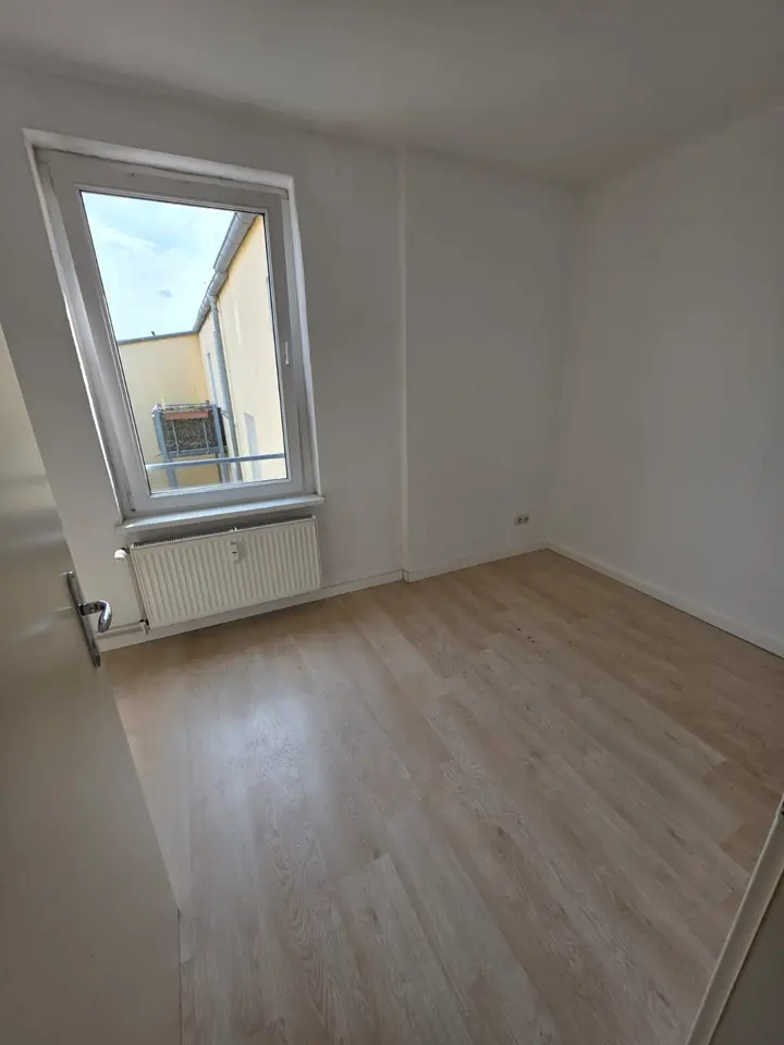 3 Zimmer Wohnung mit 64 m² in Schwerin – Bild 6