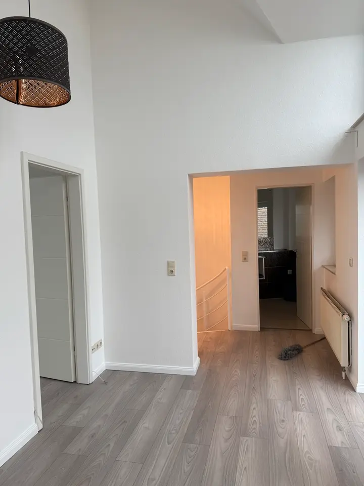 3 room apartment with 84 m² in Leverkusen – Photo 1