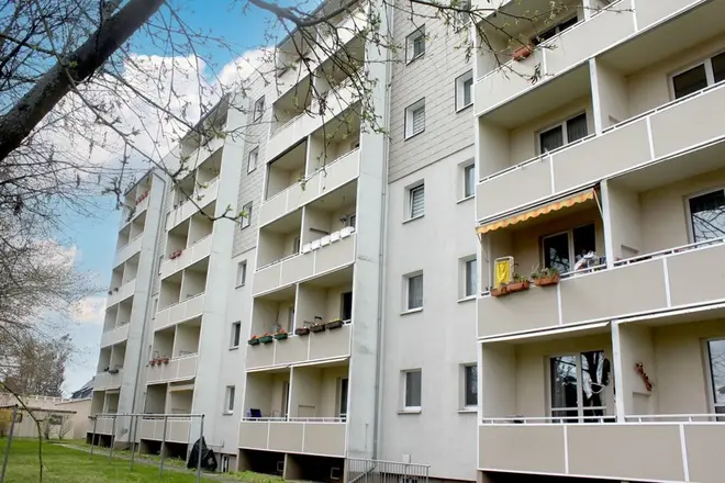 4 Zimmer Wohnung mit 65 m² in Magdeburg – Bild 1