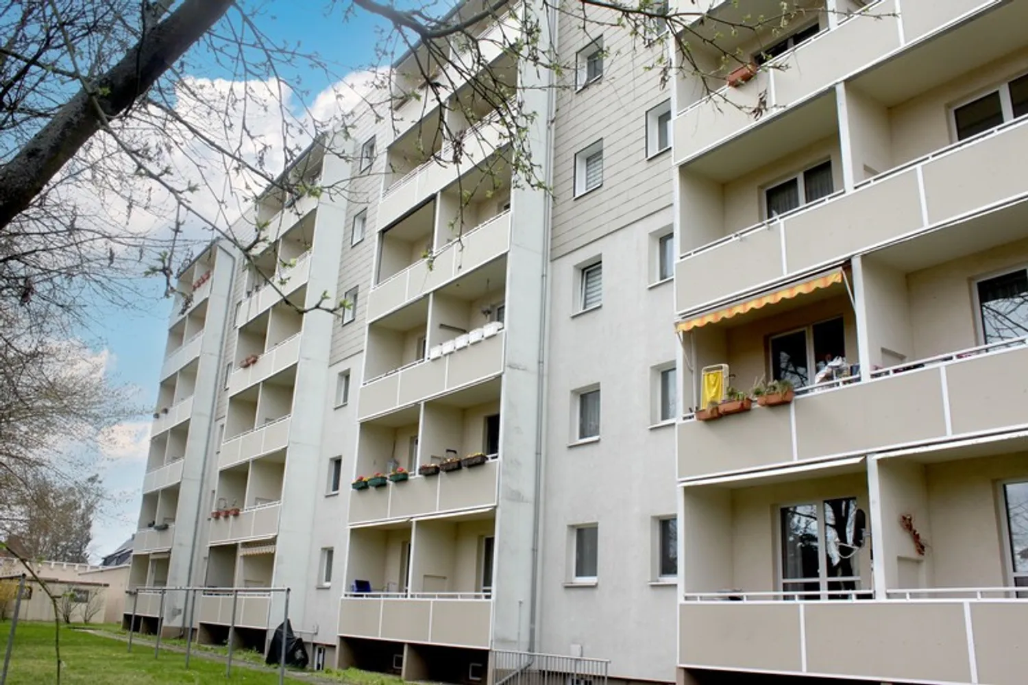 4 Zimmer Wohnung mit 65 m² in Magdeburg – Bild 1