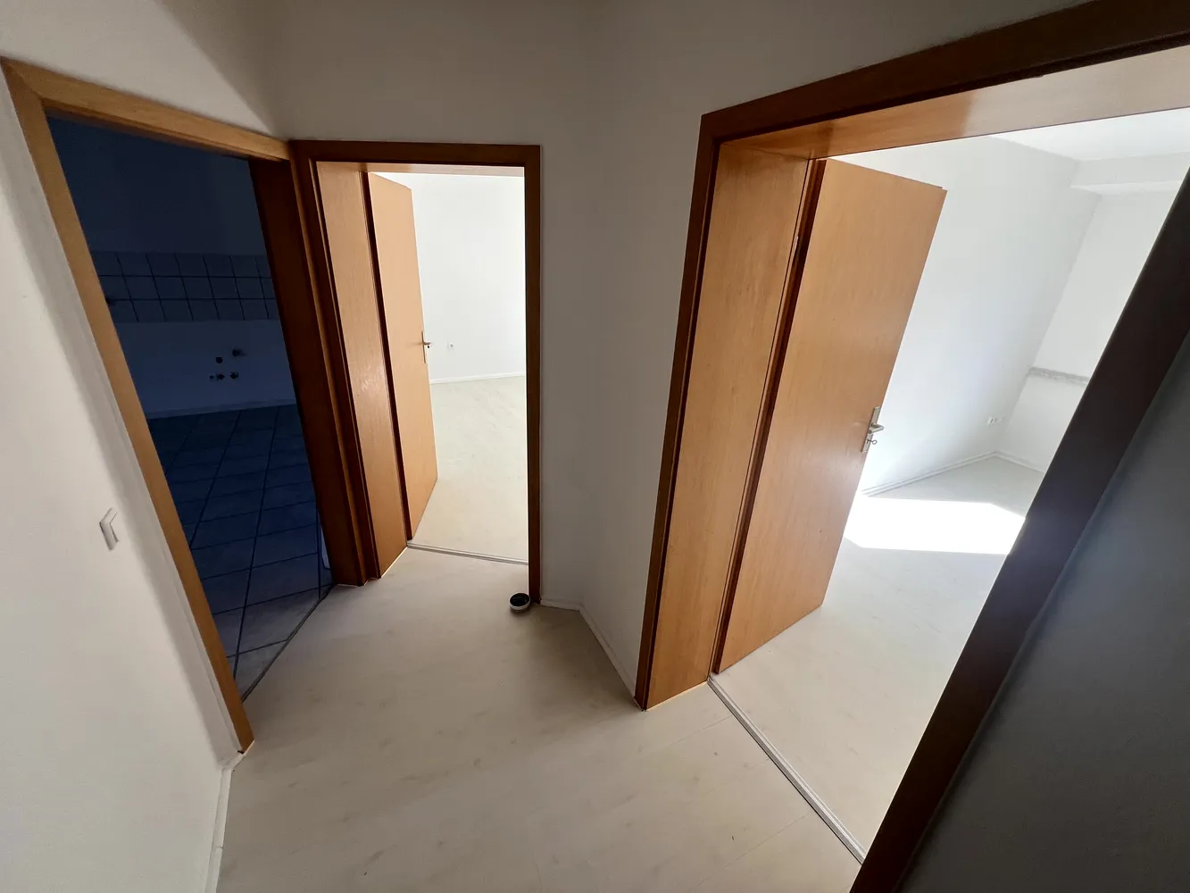 3 Zimmer Wohnung mit 82 m² in Duisburg – Bild 4