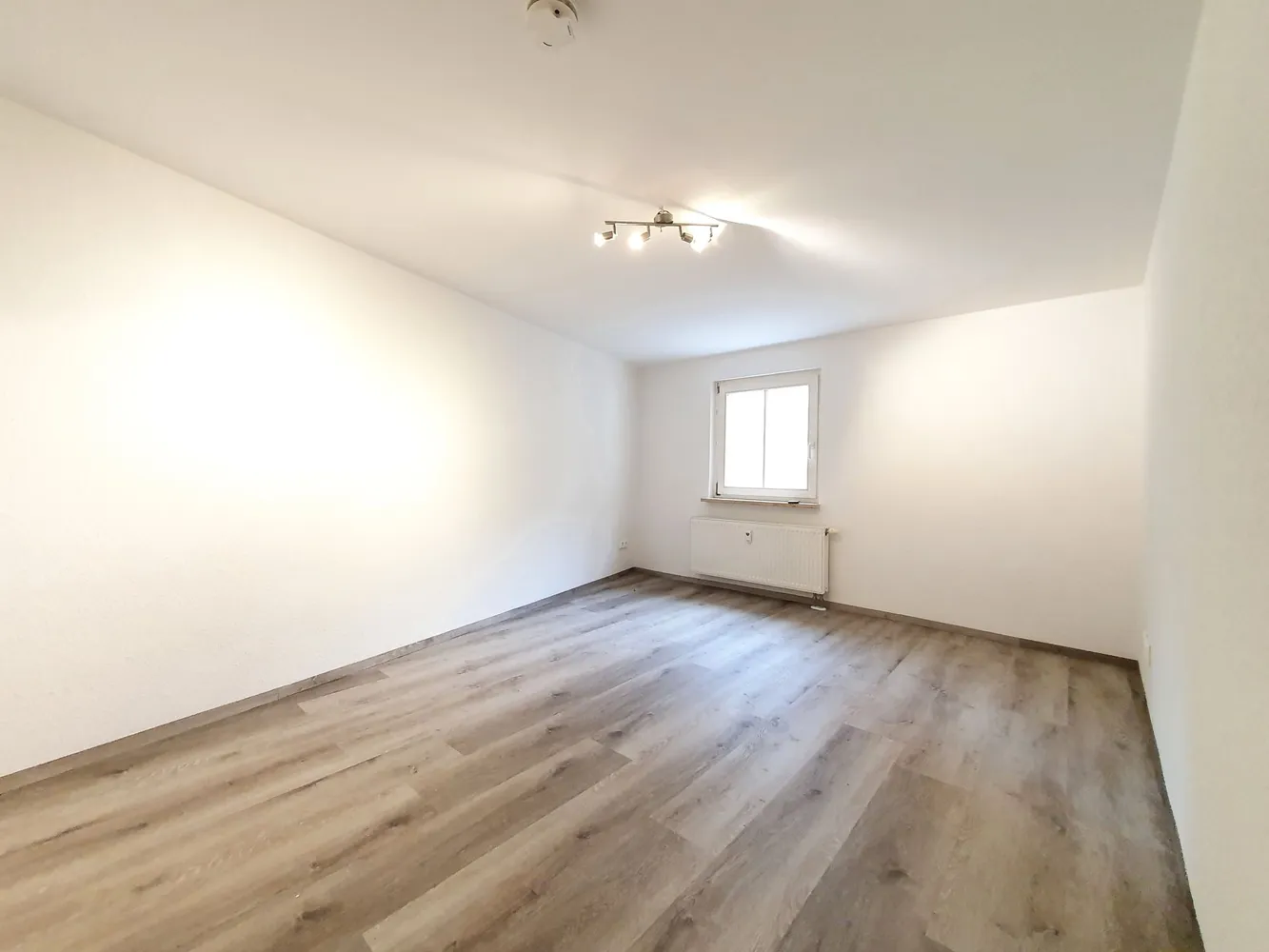 4 Zimmer Wohnung mit 86 m² in Jena – Bild 10