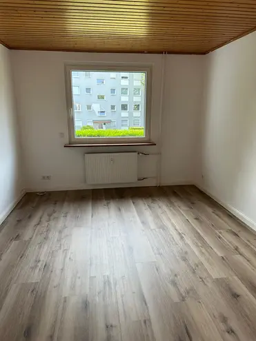 3 Zimmer Wohnung mit 70 m² in Köln – Bild 2