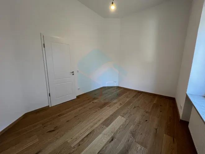 5 Zimmer Wohnung mit 160 m² in Frankfurt am Main – Bild 8