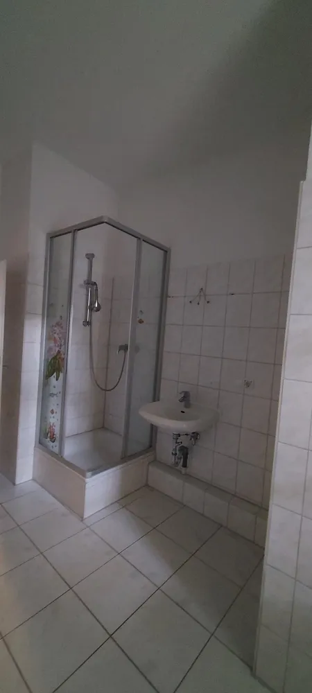 5 Zimmer Wohnung mit 120 m² in Chemnitz – Bild 2