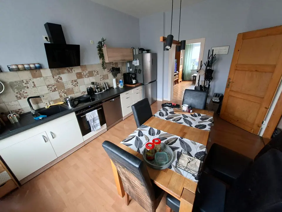 2 Zimmer Wohnung mit 84 m² in Siegburg – Bild 3