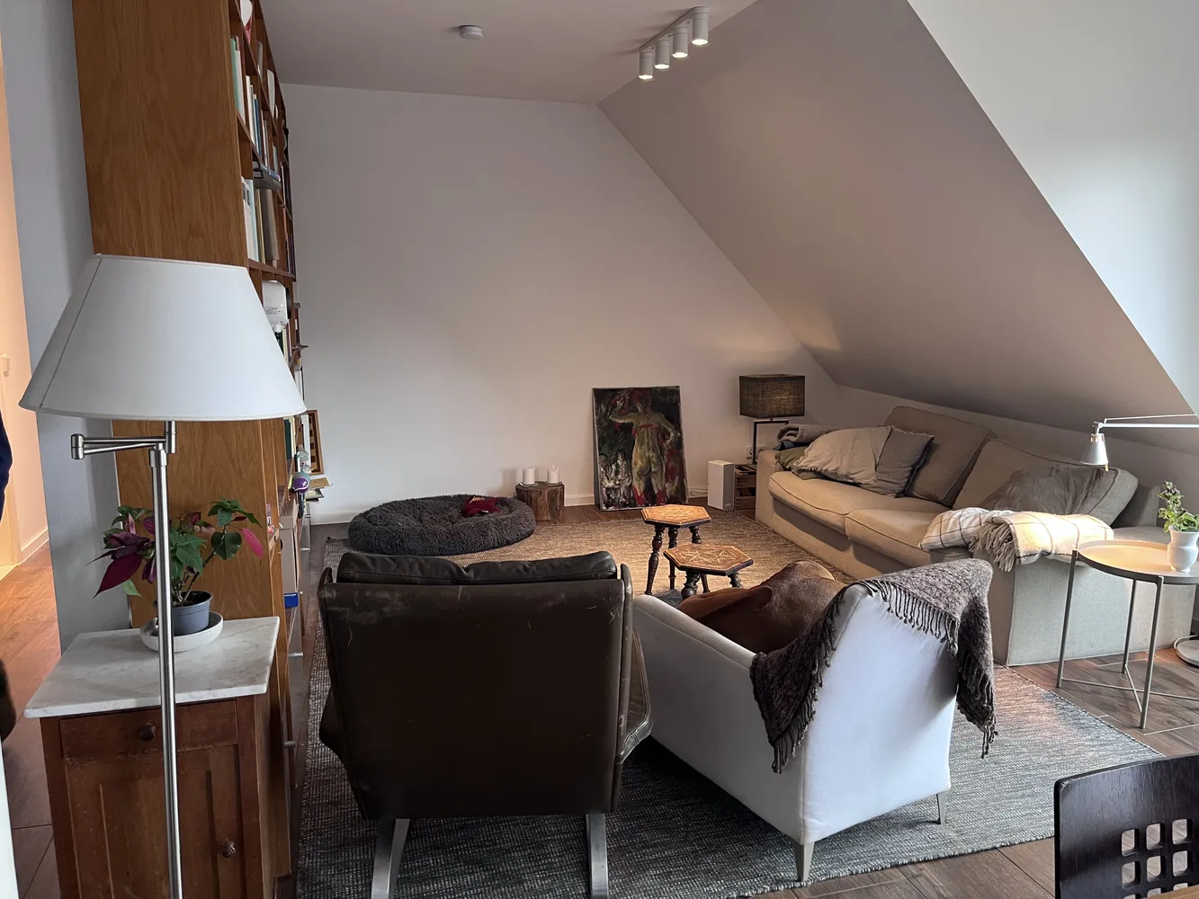 5 Zimmer Wohnung mit 132 m² in Hürth – Bild 2