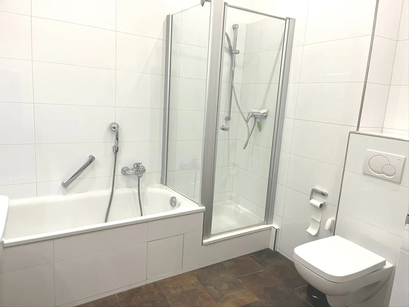 2 Zimmer Wohnung mit 92 m² in München – Bild 12