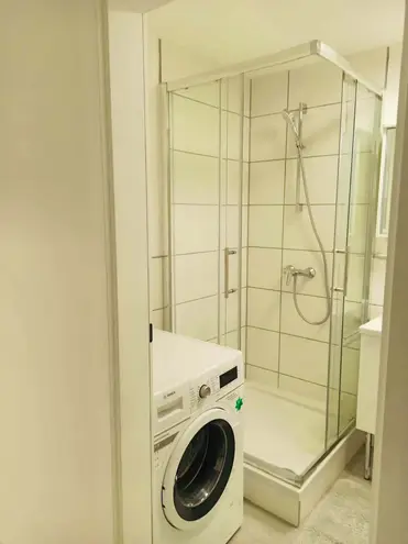 WG-Zimmer mit 15 m² in München – Bild 1