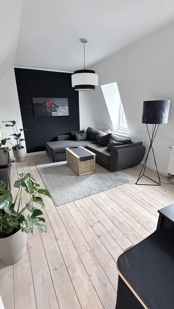 2 room apartment with 55 m² in Düsseldorf – Photo 1