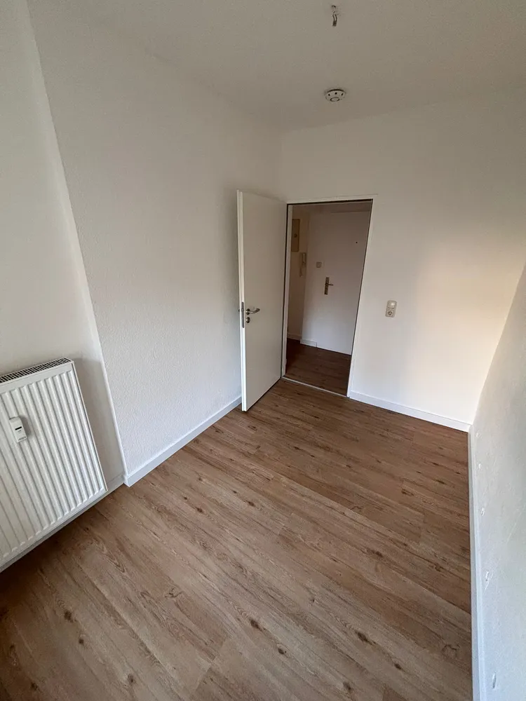 2 Zimmer Wohnung mit 42 m² in Magdeburg – Bild 3