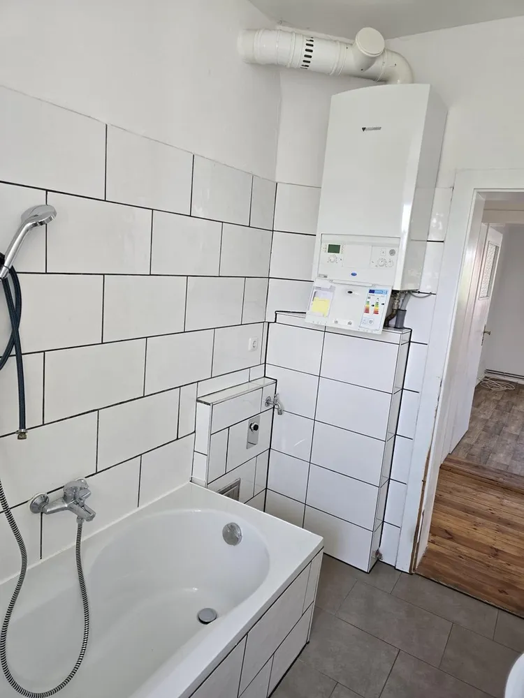3 room apartment with 86 m² in Bitterfeld-Wolfen – Photo 4