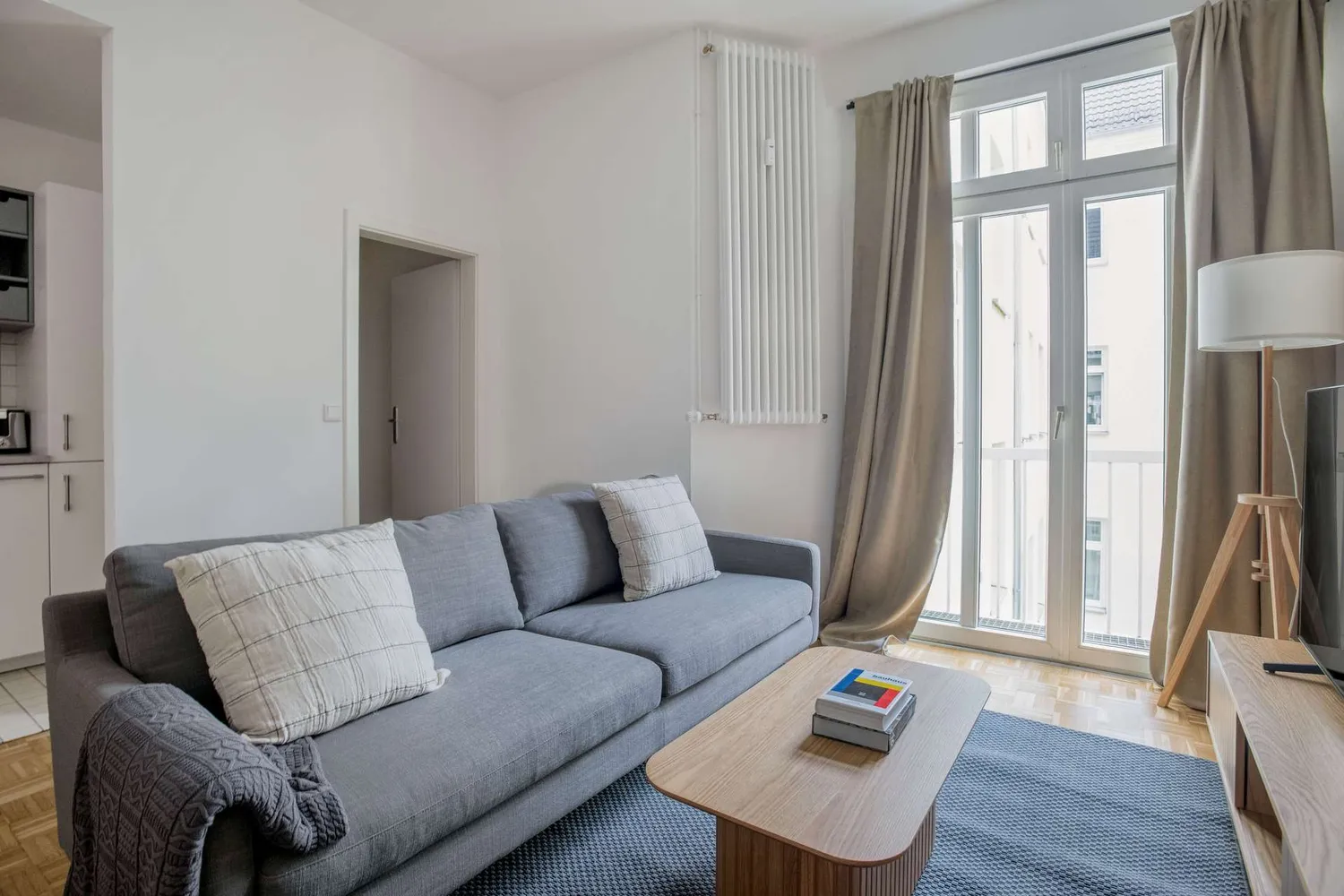 2 Zimmer Wohnung mit 65 m² in Berlin – Bild 2