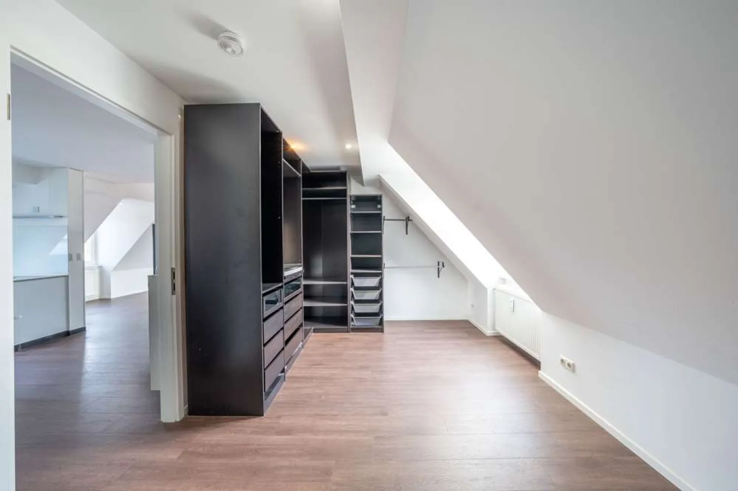3 Zimmer Wohnung mit 100 m² in Berlin – Bild 8