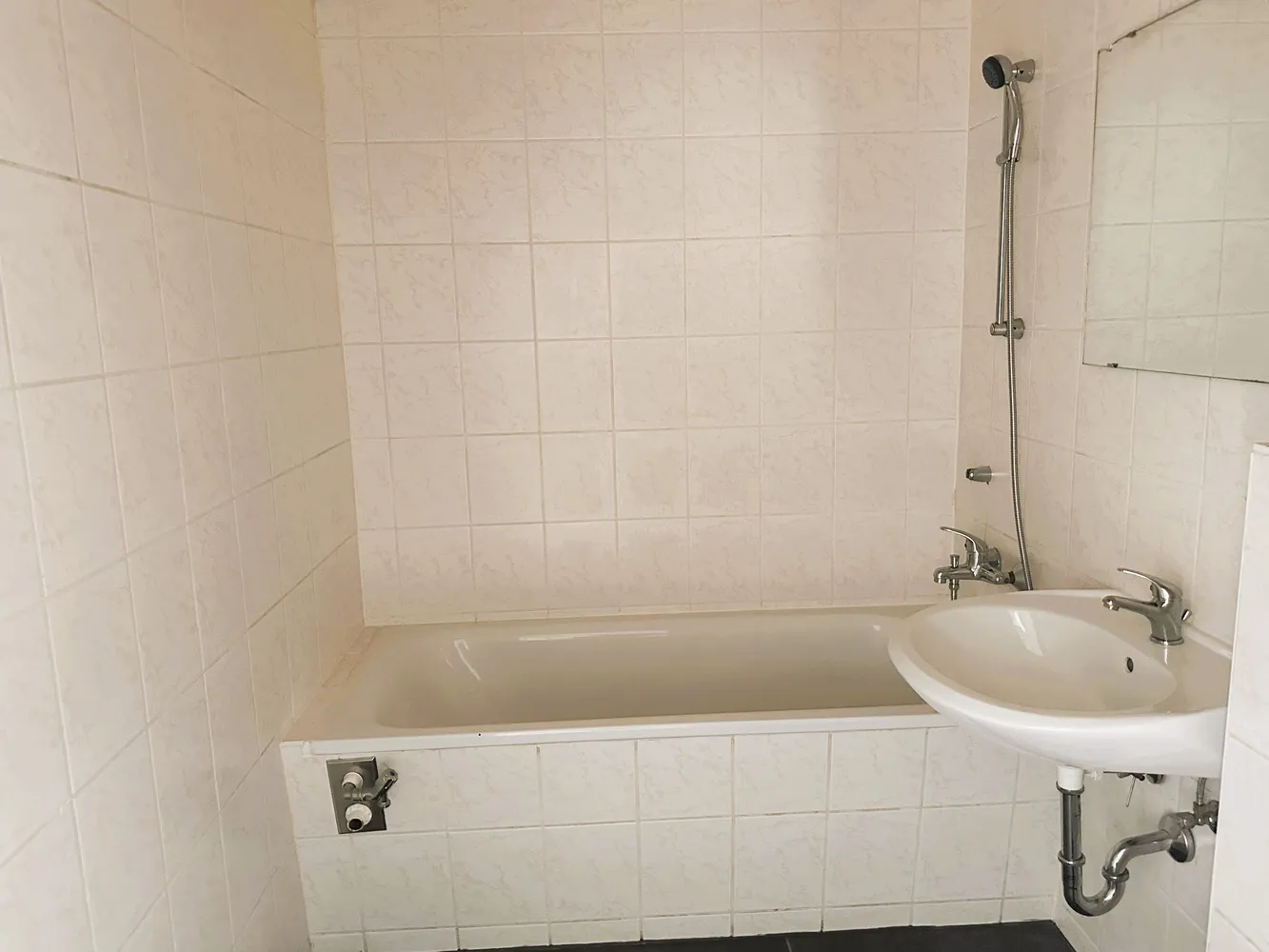 3 Zimmer Wohnung mit 56 m² in Halle (Saale) – Bild 3