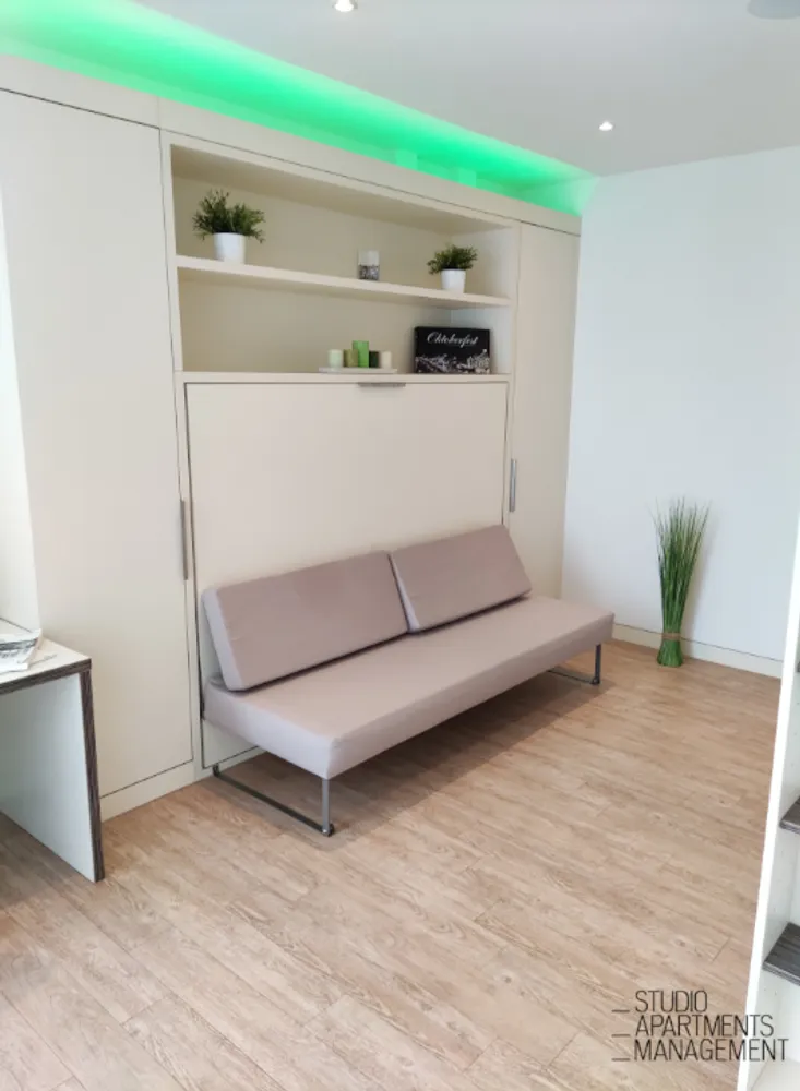 1 room apartment with 38 m² in Munich – Photo 2
