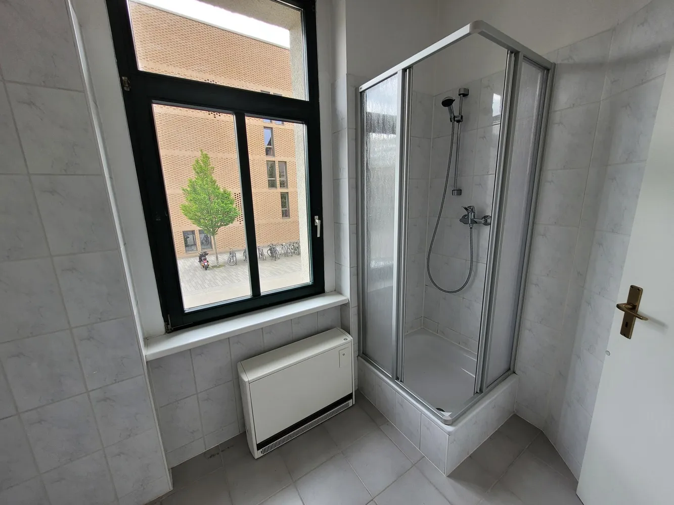 1 Zimmer Wohnung mit 35 m² in Halle (Saale) – Bild 5