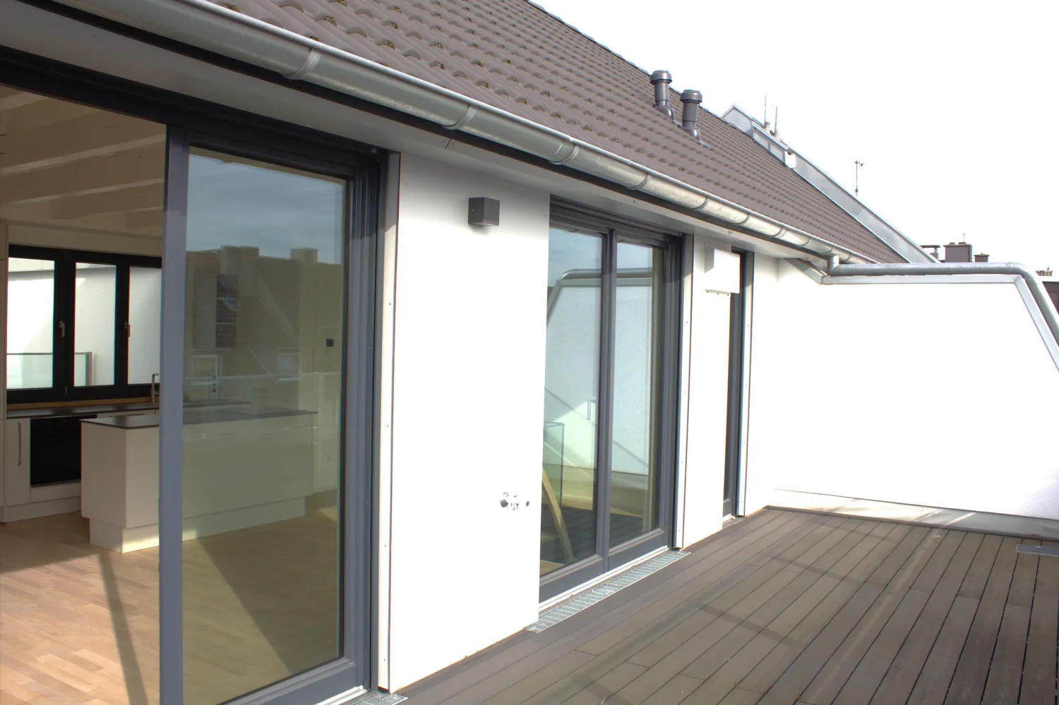 4 Zimmer Wohnung mit 135 m² in Düsseldorf – Bild 4