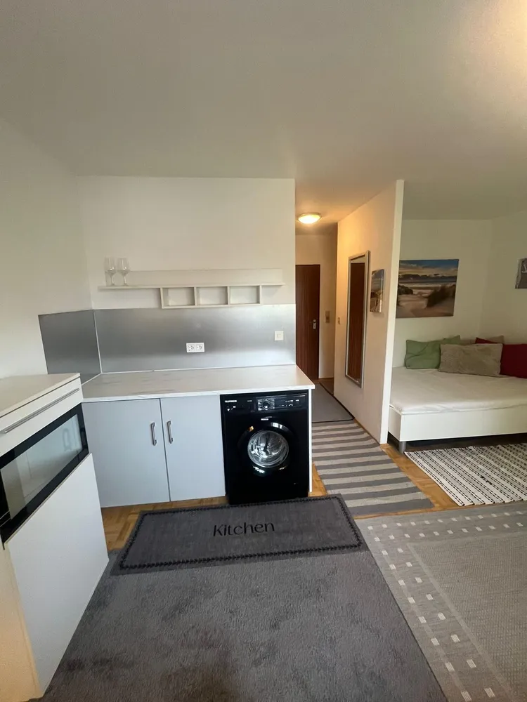 1 Zimmer Wohnung mit 30 m² in München – Bild 1
