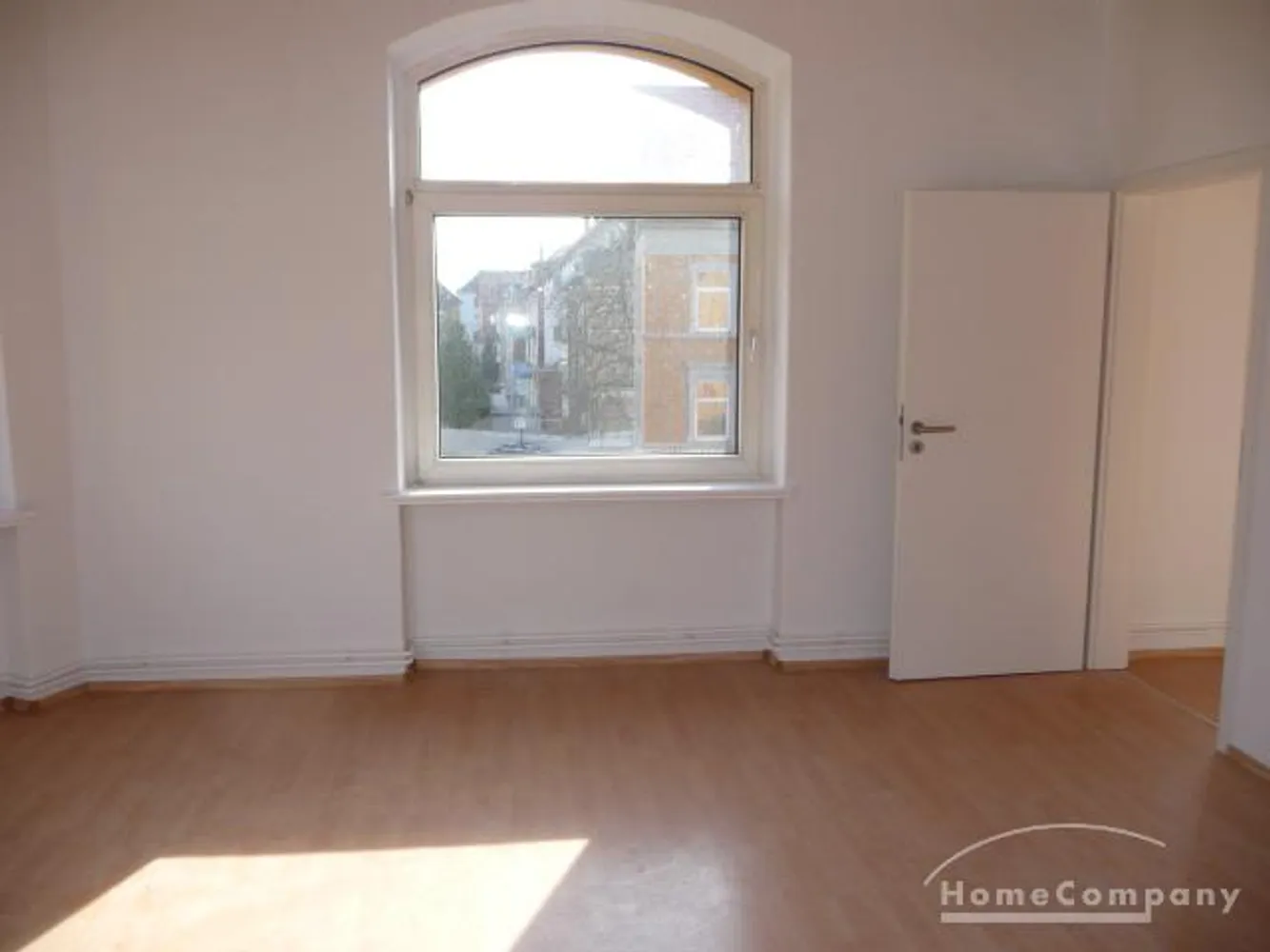 5 Zimmer Wohnung mit 115 m² in Braunschweig – Bild 1
