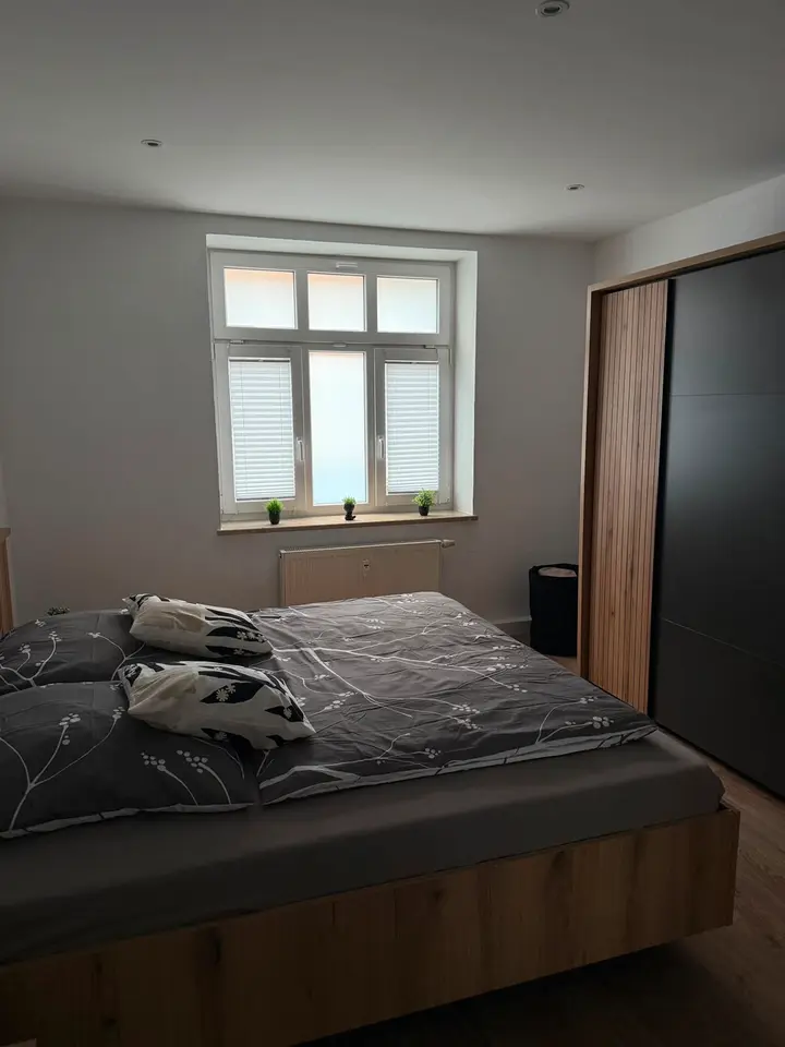 2 Zimmer Wohnung mit 65 m² in Werdau – Bild 7
