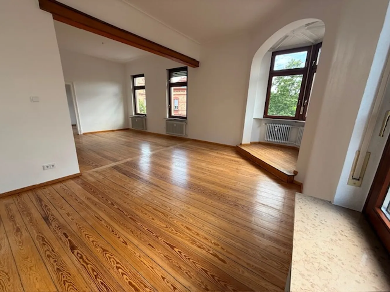 5 Zimmer Wohnung mit 151 m² in Landau in der Pfalz – Bild 1